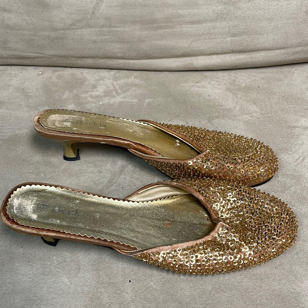 Beckia size 9